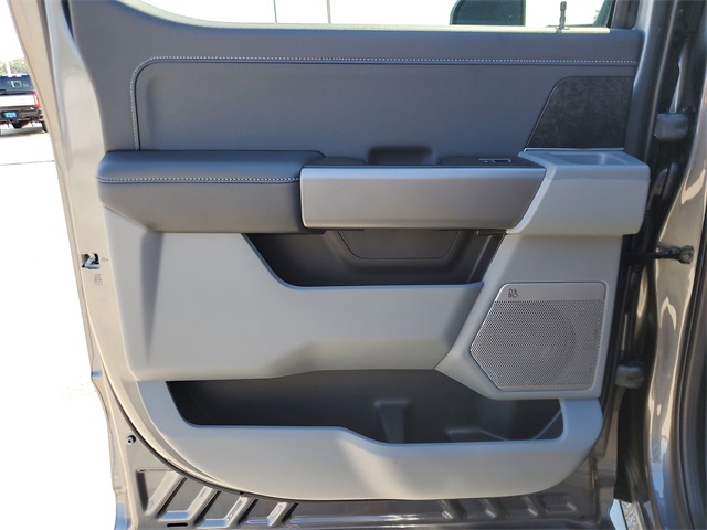 2026 Ford F-250 XLT photo 14