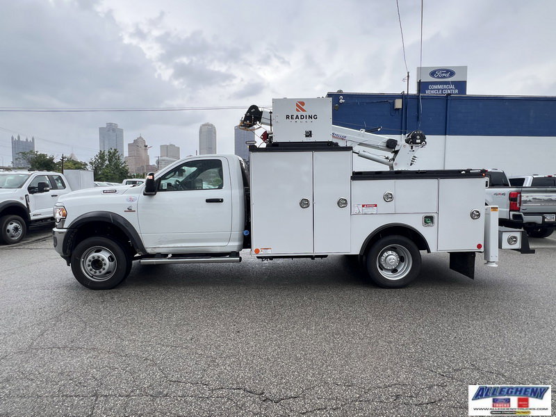 2024 Ram 5500 Tradesman photo 2