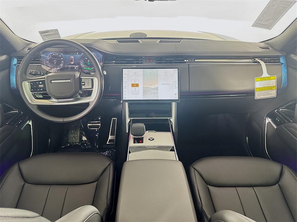 2025 Land Rover Range Rover SE photo 22