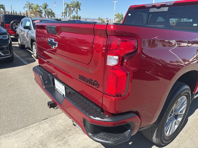 2022 Chevrolet Silverado 1500 High Country photo 11