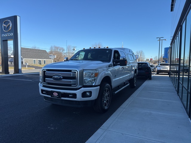 2016 Ford F-350 Super Duty Lariat's photo