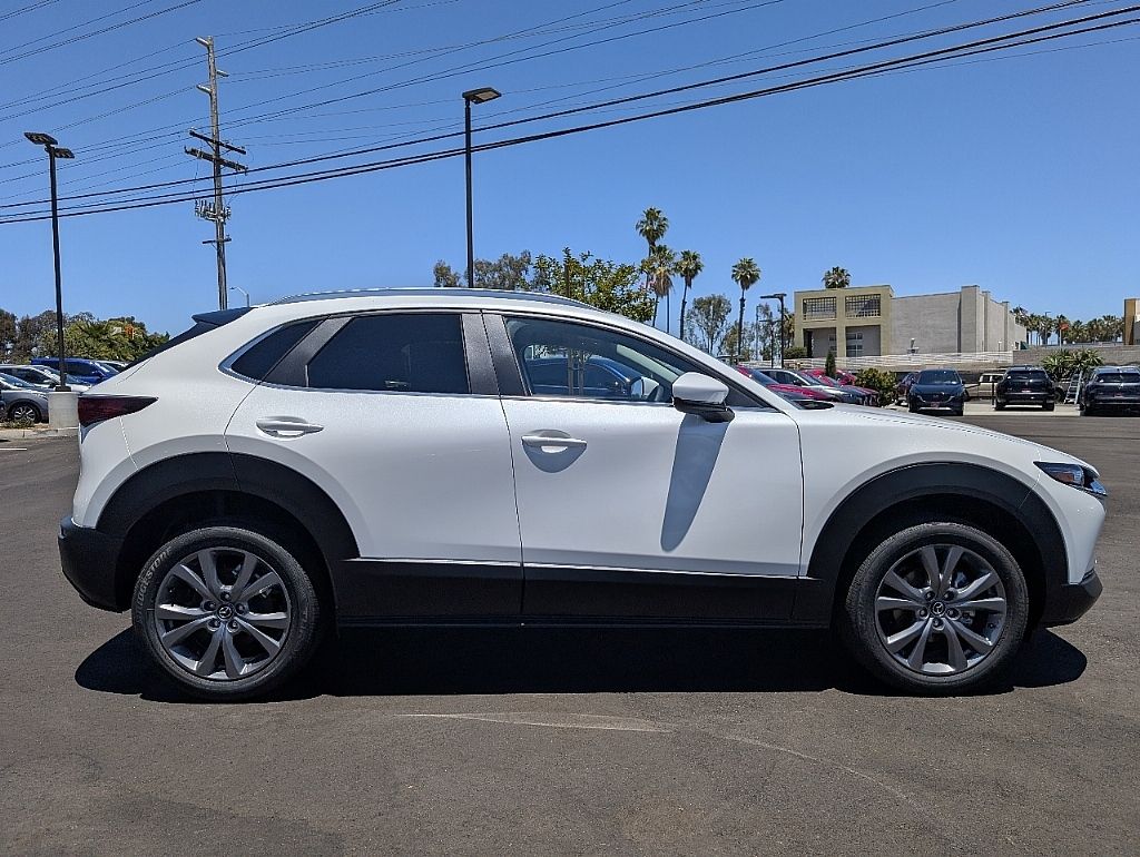 2025 Mazda CX-30 2.5 S Preferred photo 5