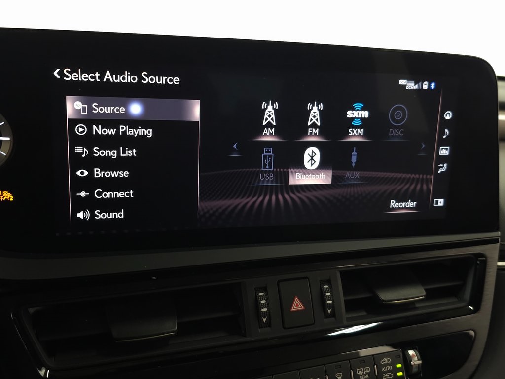 2022 LEXUS ES - Image 26