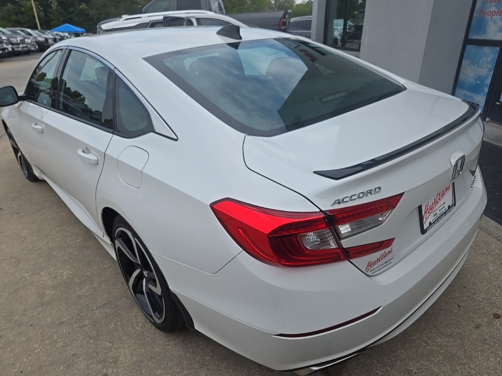 2021 Honda Accord Sport photo 7