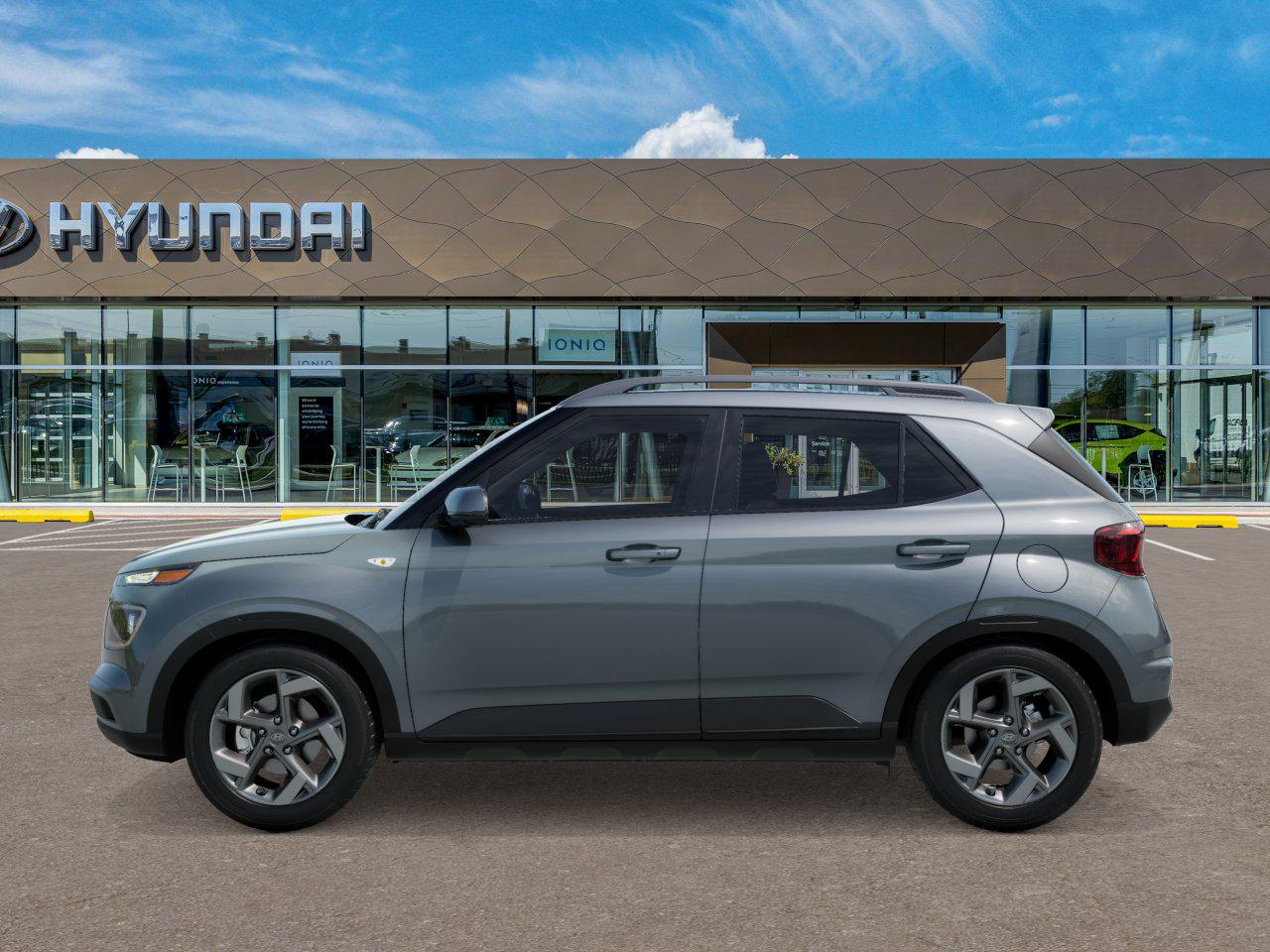 2026 Hyundai Venue SEL photo 4