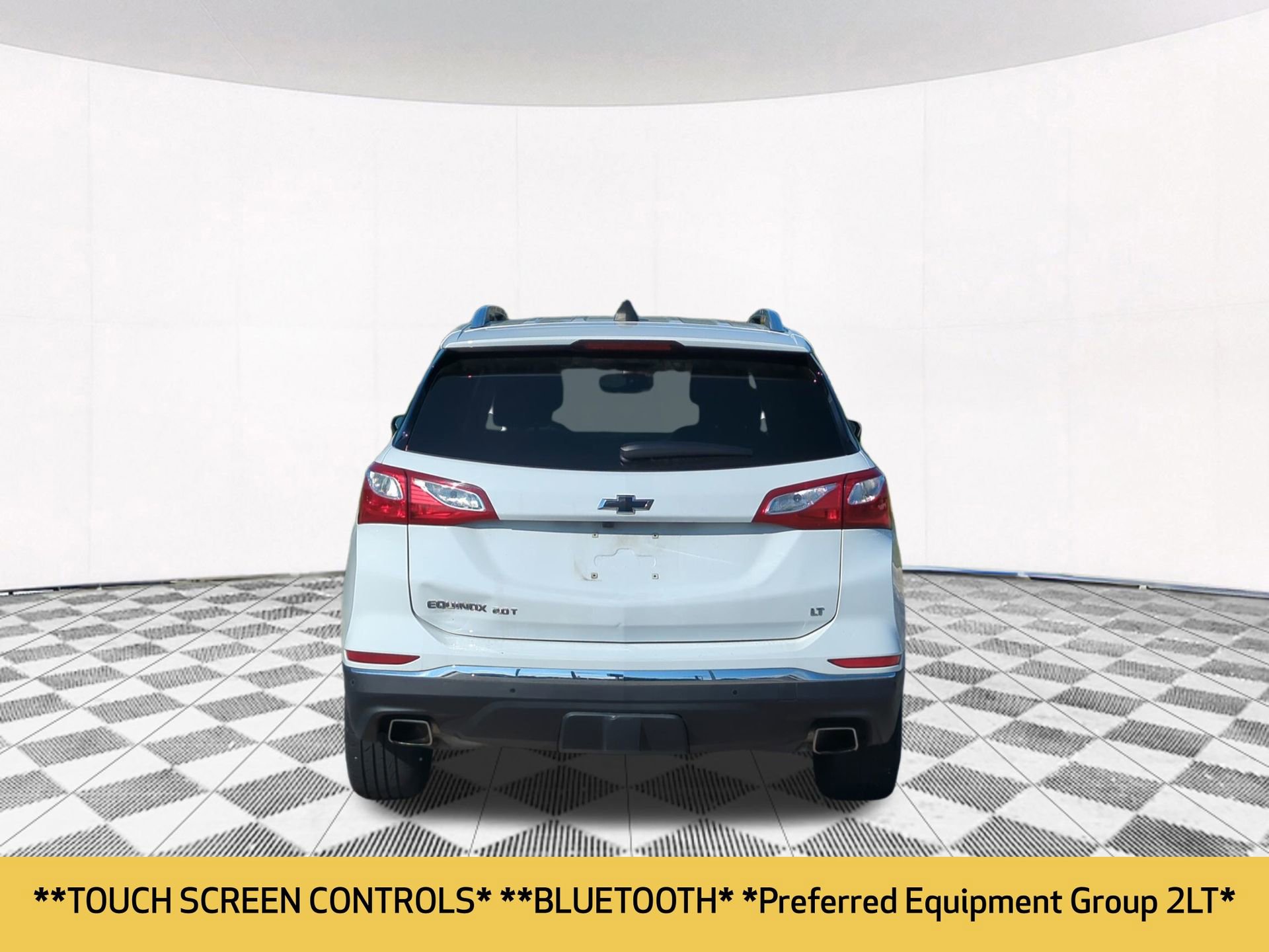 2020 Chevrolet Equinox LT photo 3