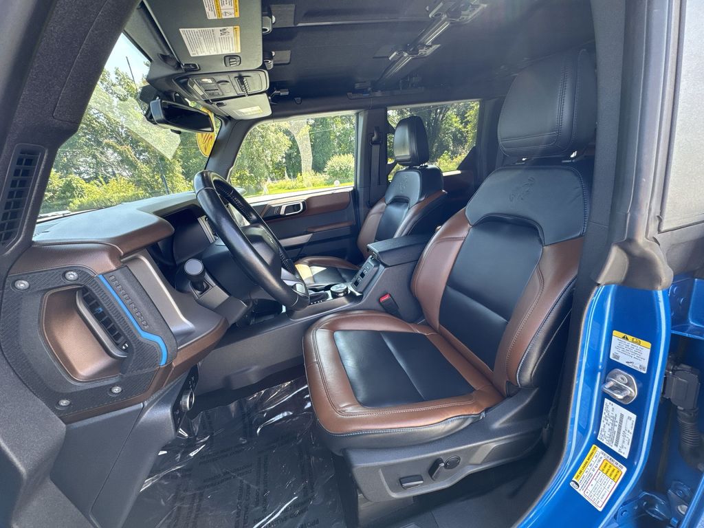 2023 Ford Bronco Outer Banks photo 13