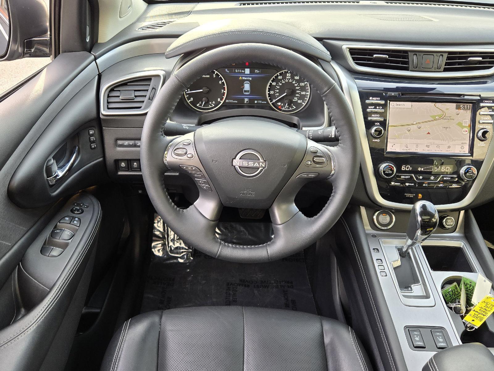 2023 Nissan Murano SL photo 10