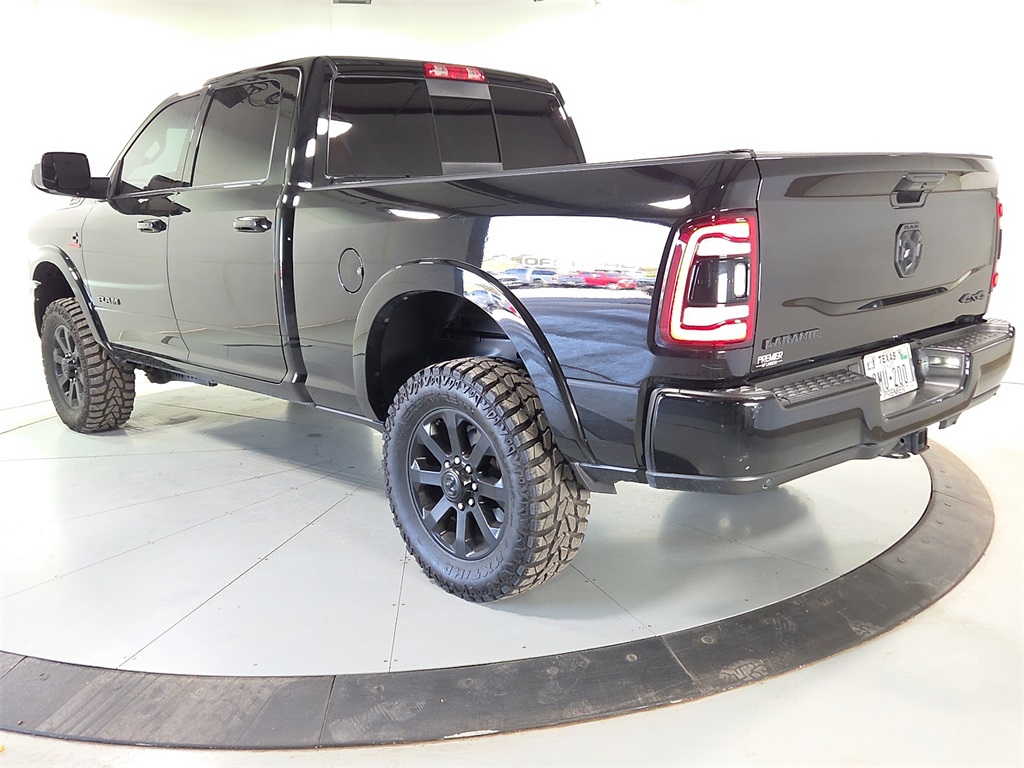 2022 Ram 2500 Laramie photo 4