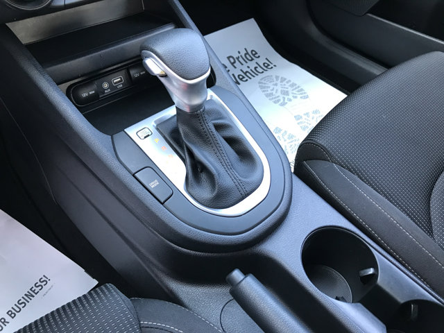2021 Kia Forte LXS photo 17