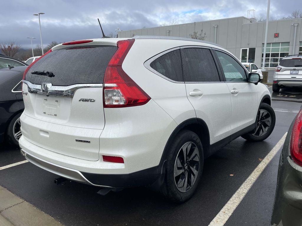 2015 Honda CR-V Touring photo 4