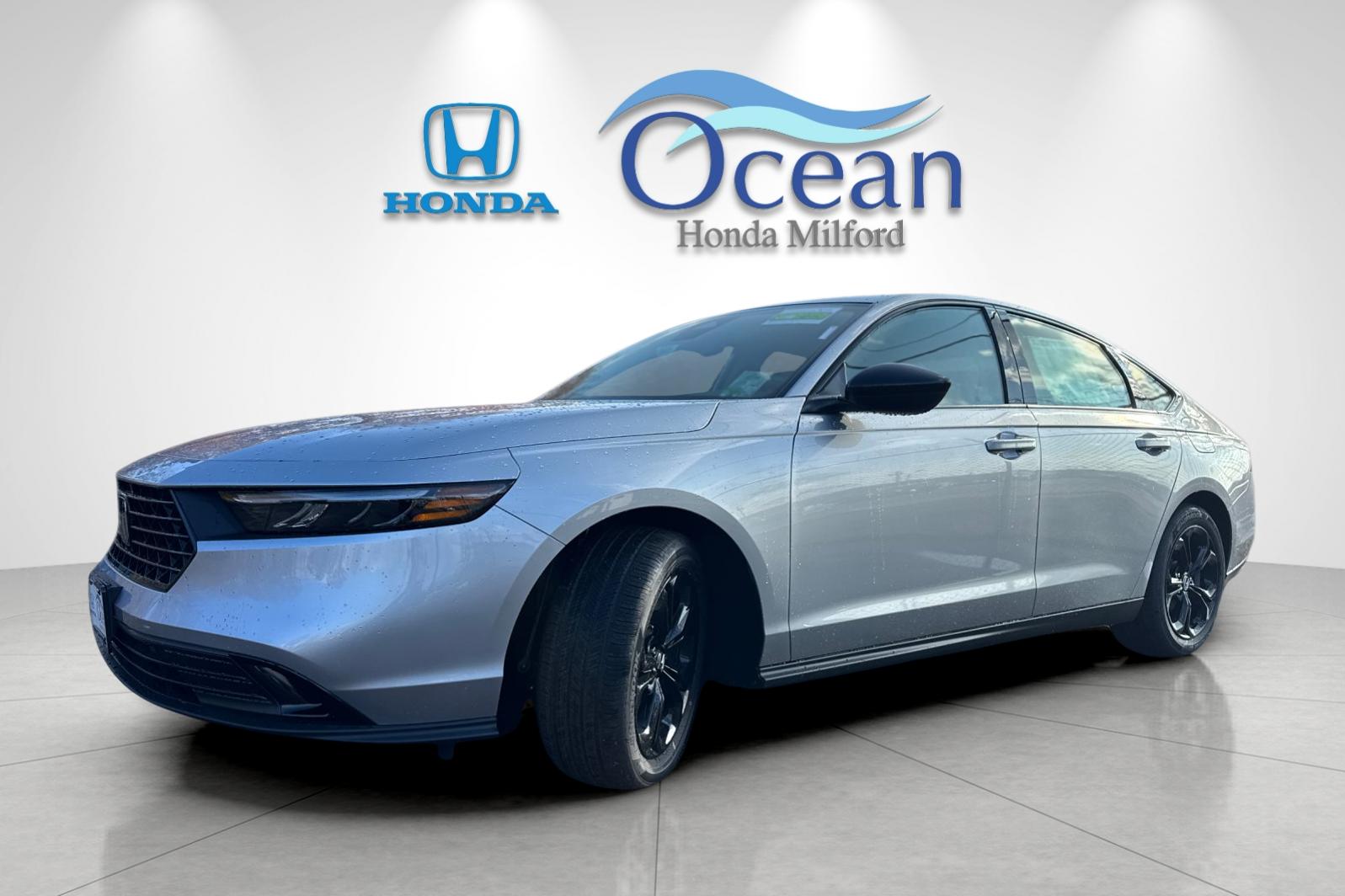 2025 Honda Accord SE's photo