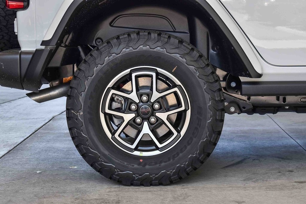 2025 Jeep Wrangler Rubicon photo 10