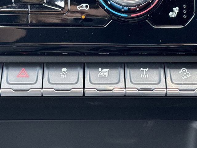 2025 Gmc Sierra 2500 HD AT4X photo 11