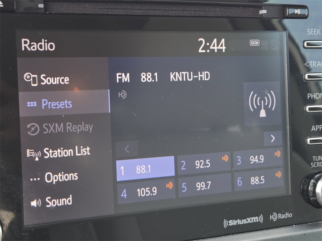 2020 Toyota Sienna LE photo 18