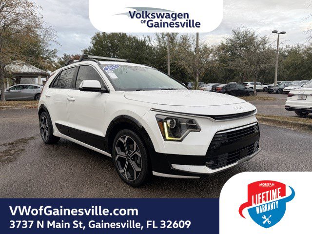 2023 Kia Niro EX Touring's photo