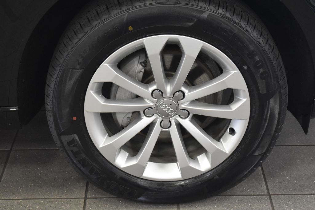 2015 Audi Q5 2.0T Premium Plus photo 10
