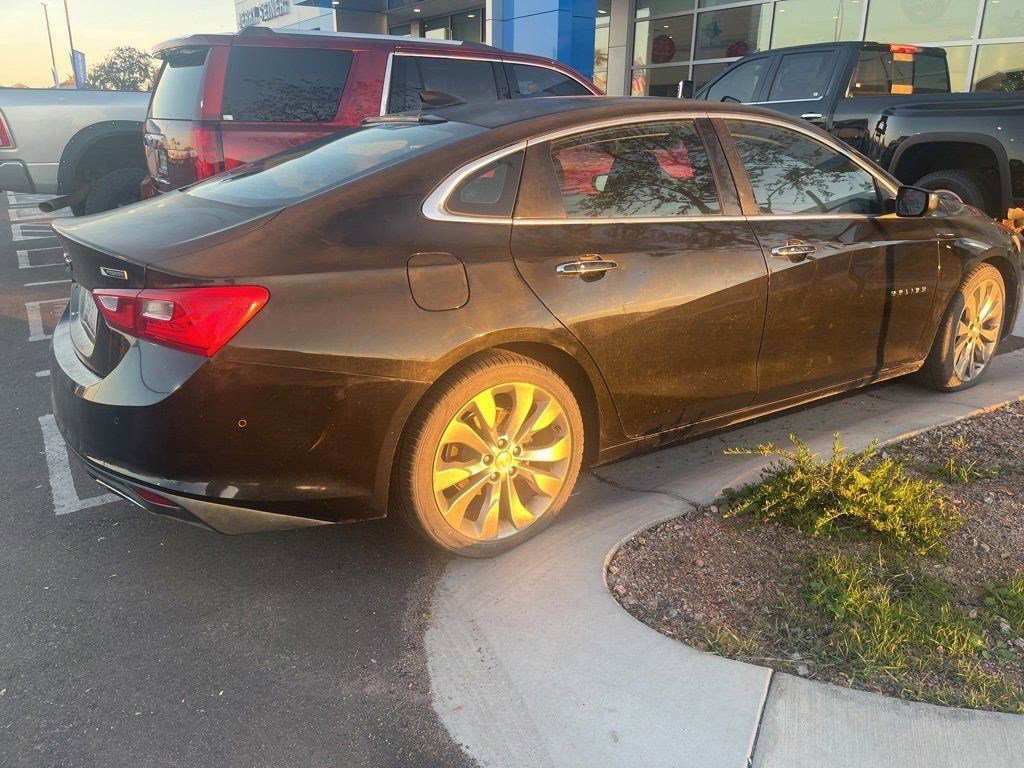 2016 Chevrolet Malibu Premier photo 4