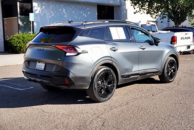 Used 2025 Gray Kia X-Line Prestige image 8