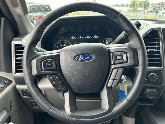 2020 Ford F-150 XLT photo 17
