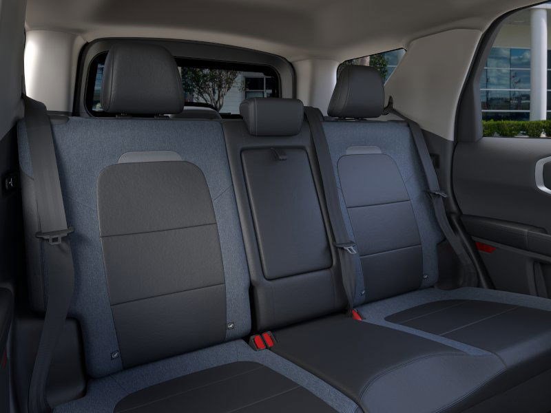 2025 Ford Bronco Sport Outer Banks photo 9