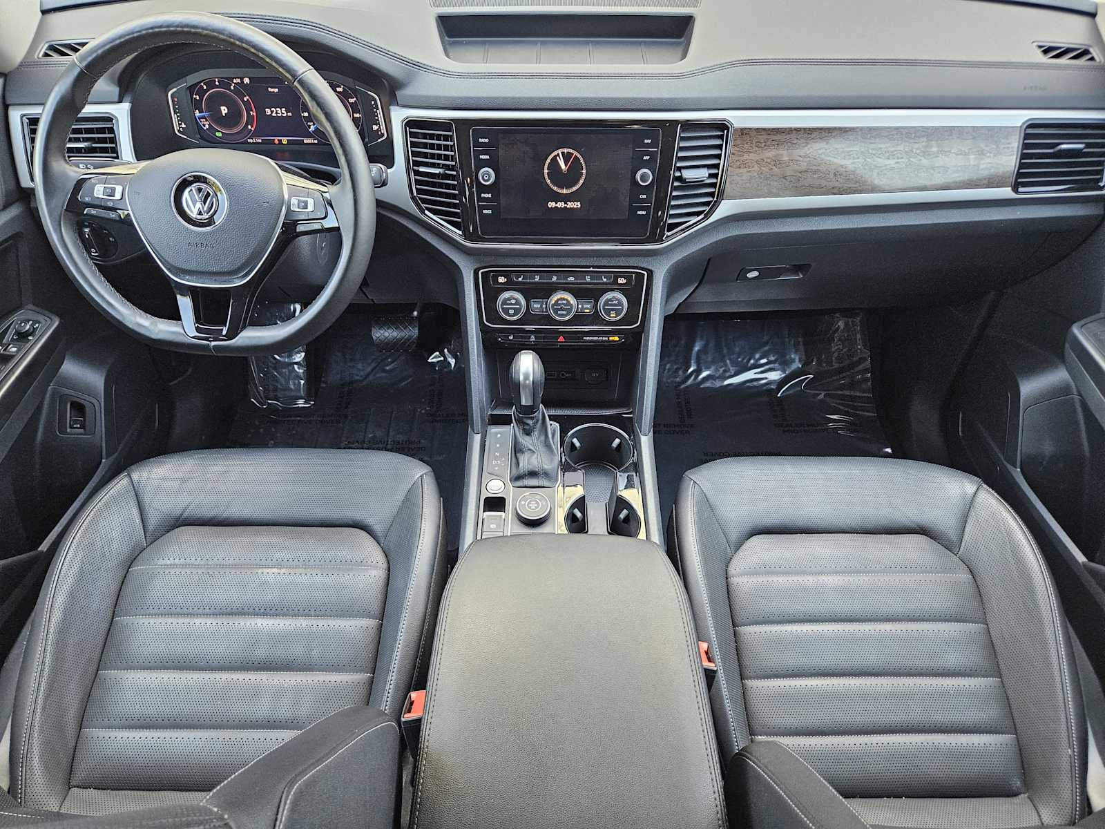 2020 Volkswagen Atlas V6 SEL Premium photo 17