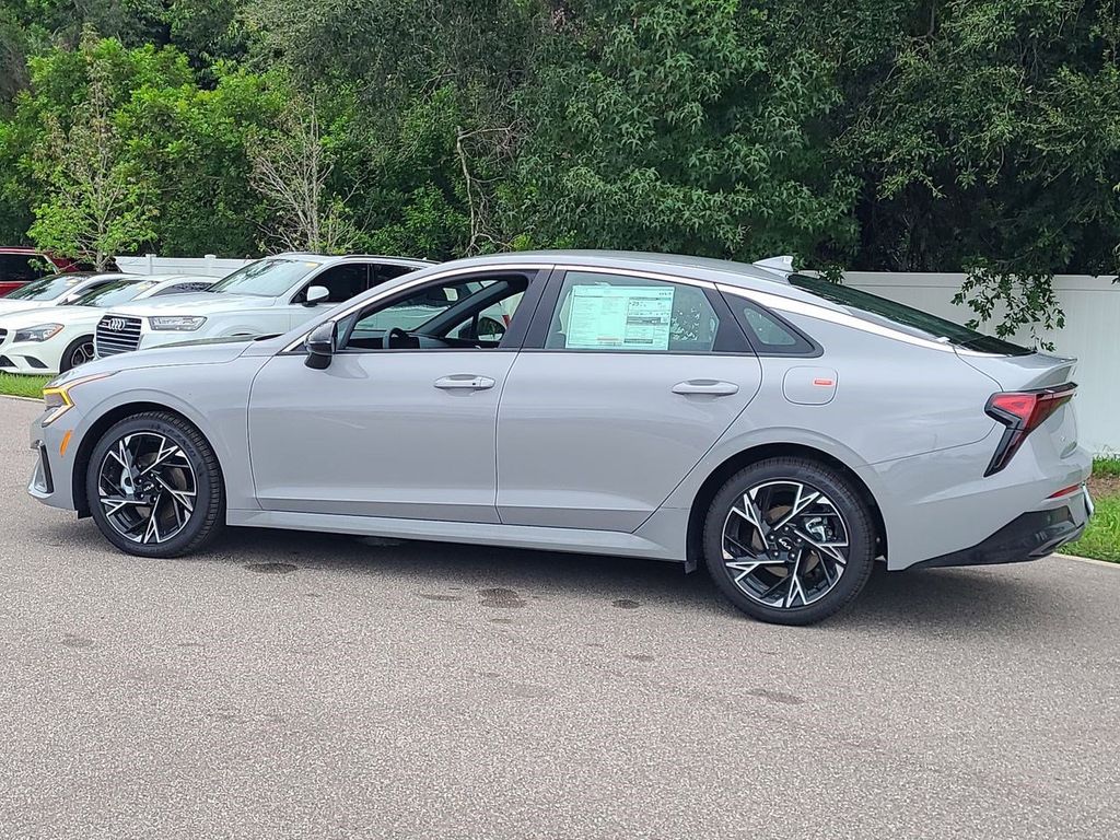 2026 Kia K5 GT-Line photo 8