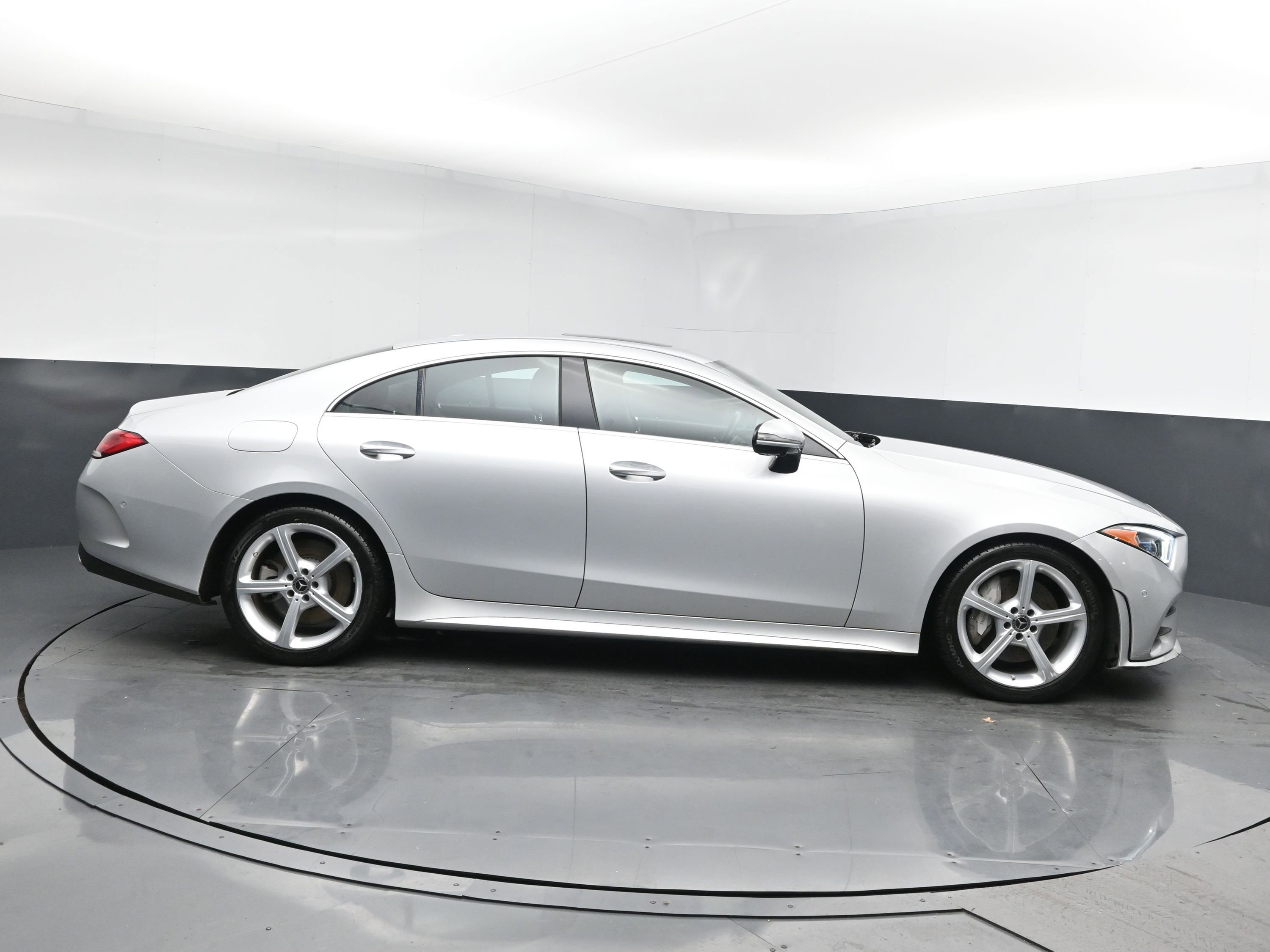 2019 Mercedes Benz CLS 450 4MATIC photo 3