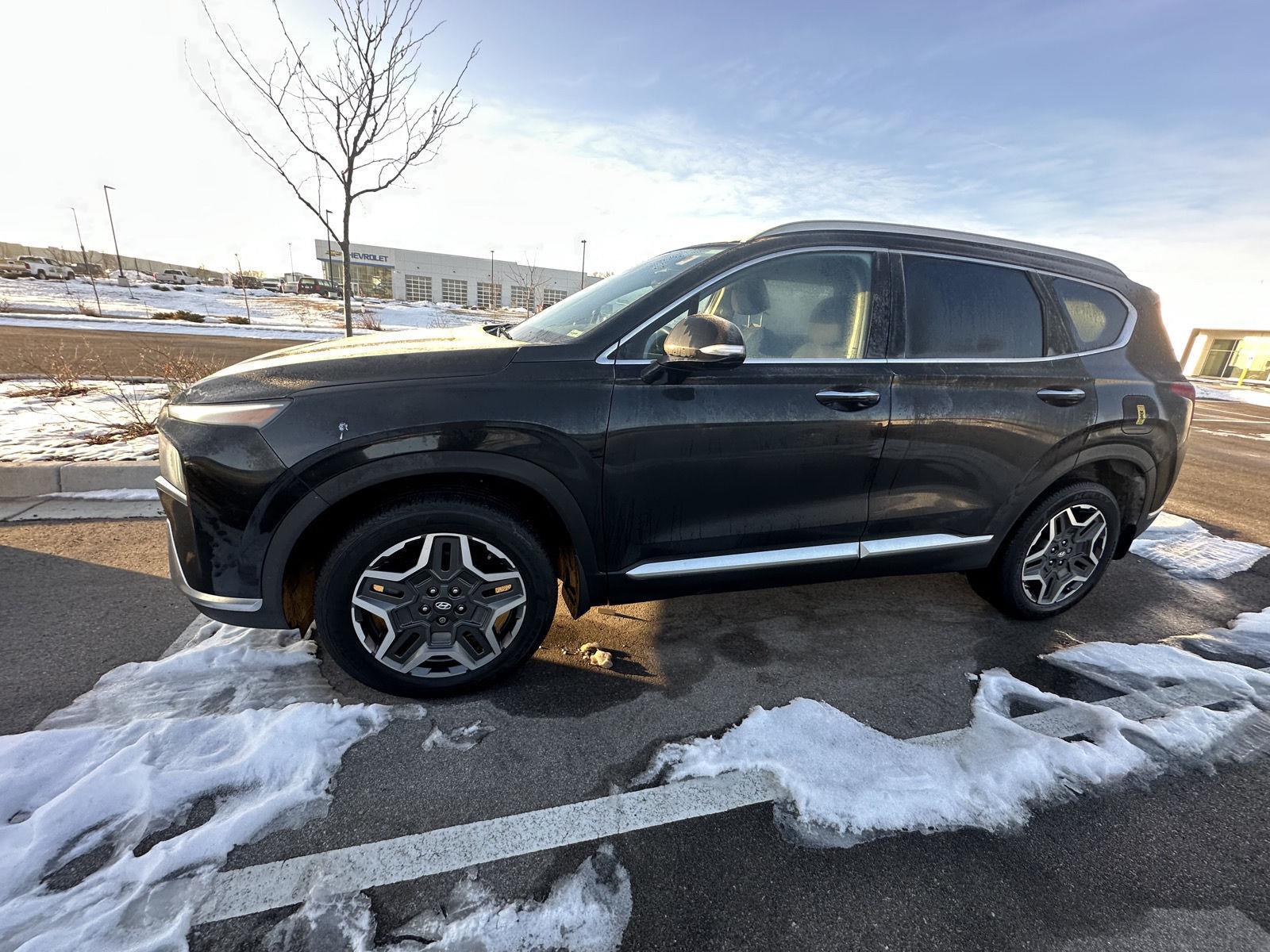 Used 2022 Hyundai Santa Fe SEL Premium HEV with VIN KM8S3DA11NU023698 for sale in Kansas City