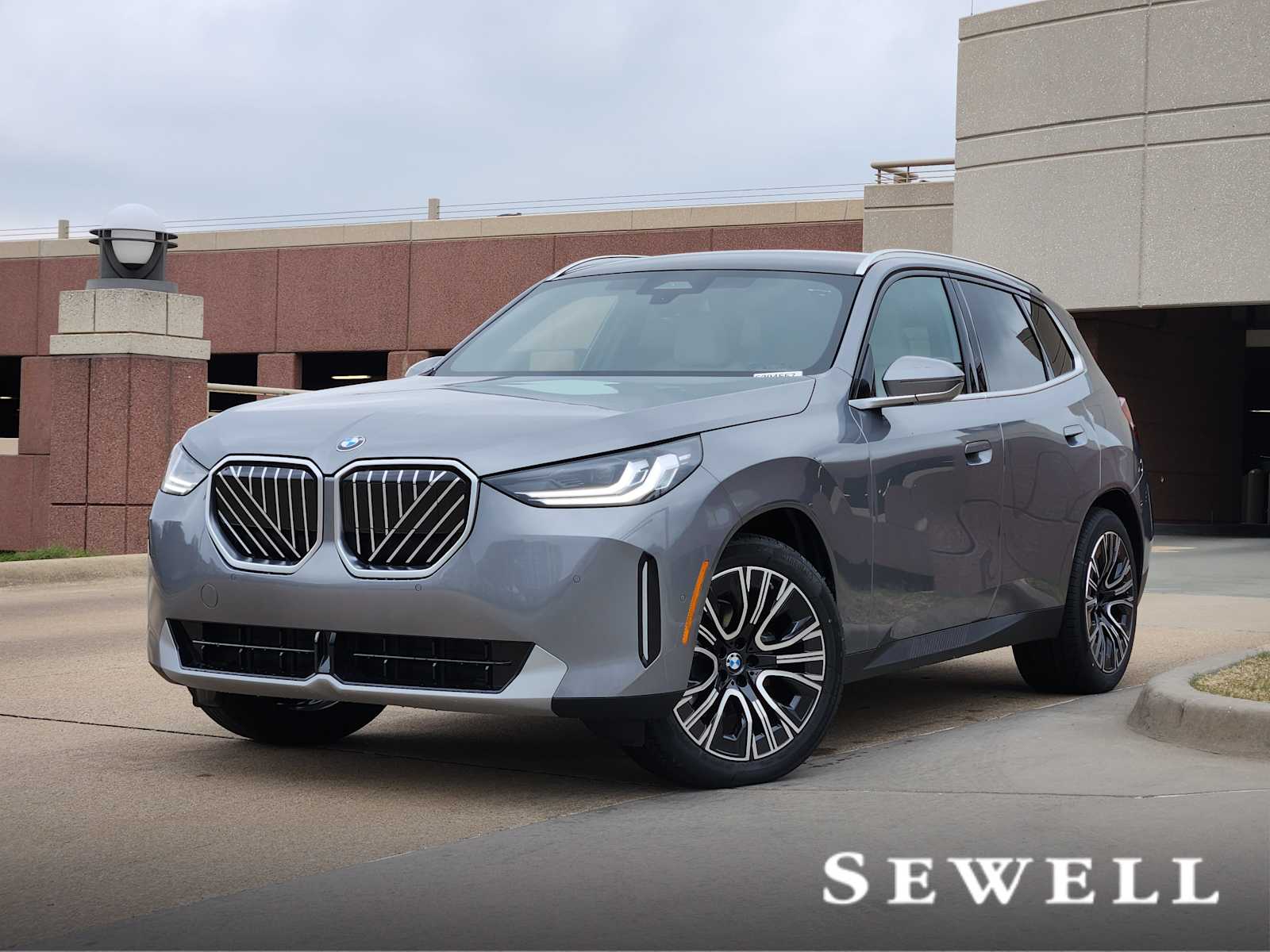 2026 BMW X3 30's photo