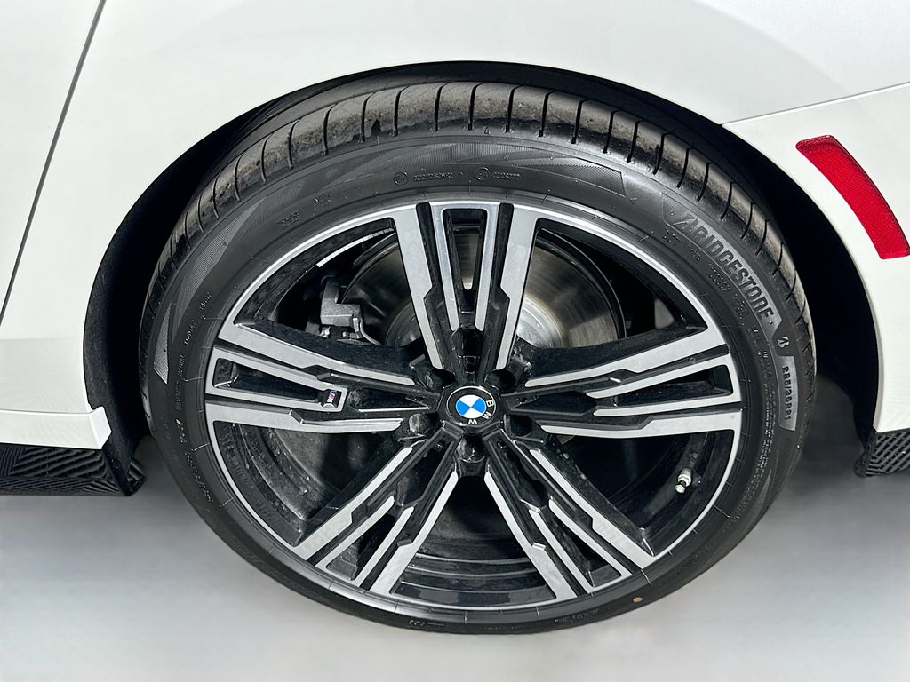 2025 Bmw 740i photo 20