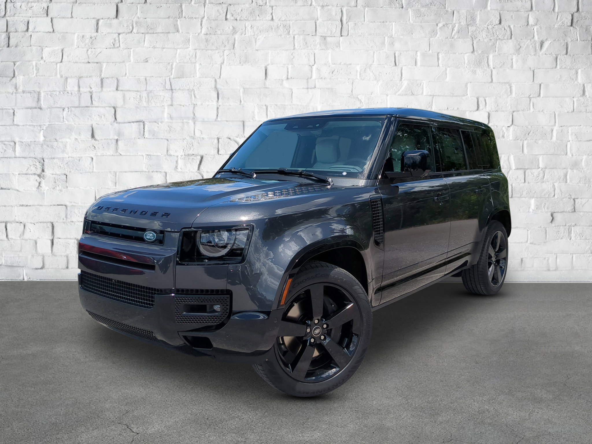2025 Land Rover Defender 110 X-Dynamic SE photo 9