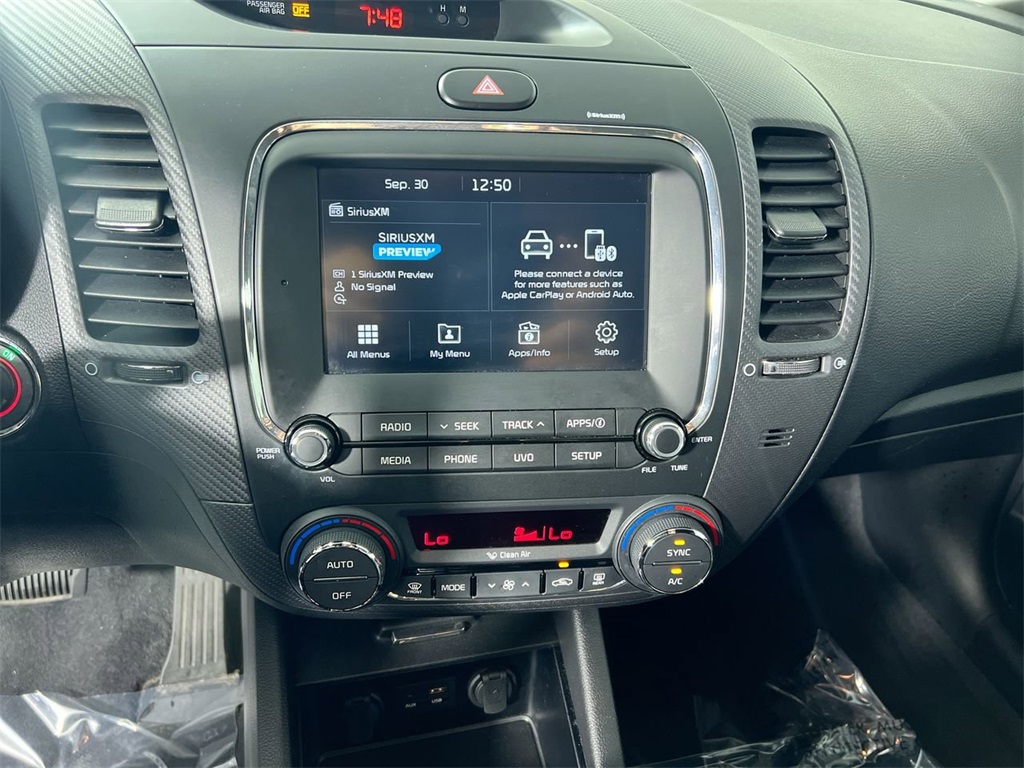2017 Kia Forte EX photo 28