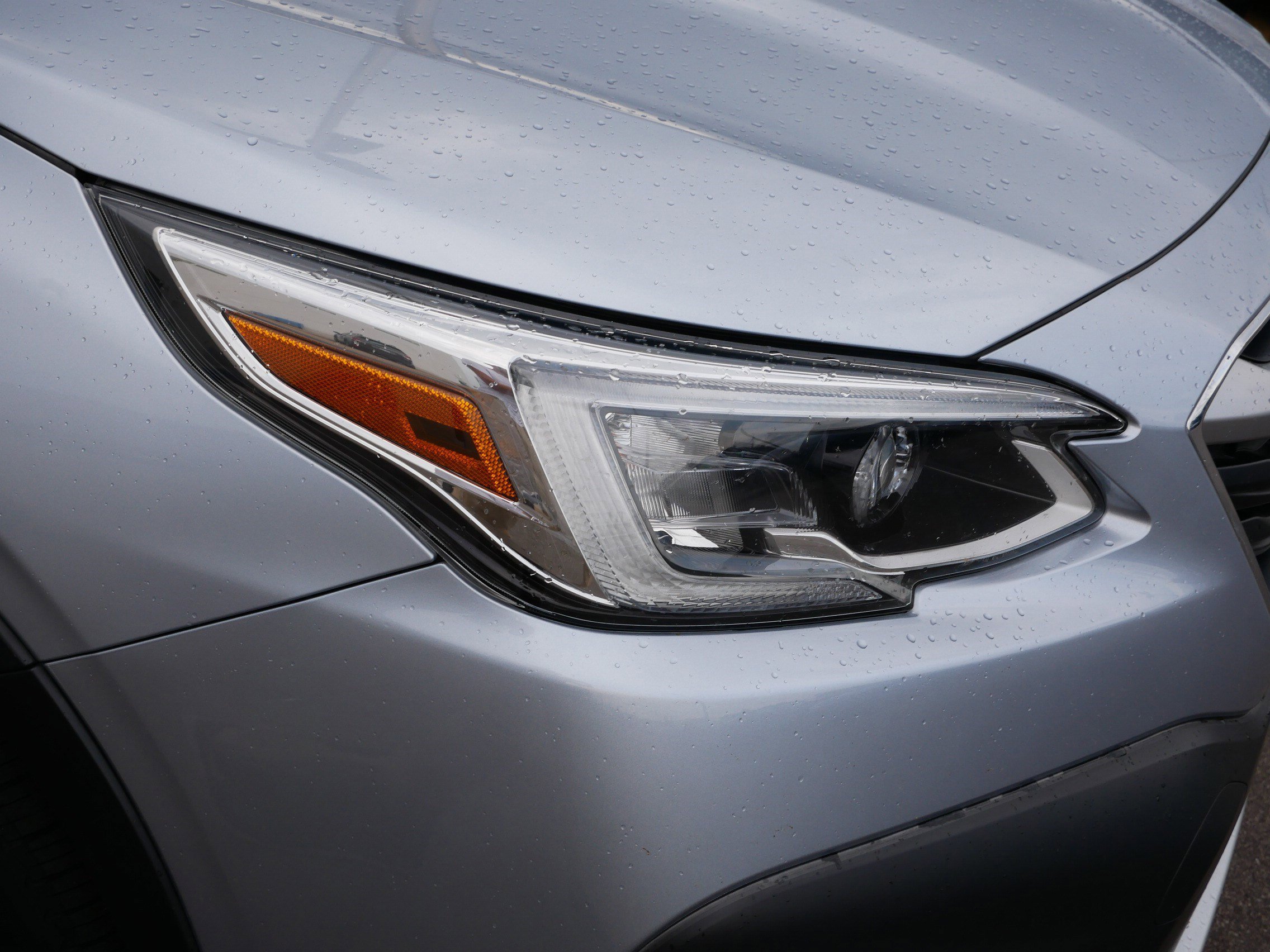 2020 Subaru Outback Limited photo 16