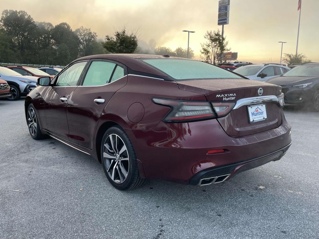 2020 Nissan Maxima SV photo 25