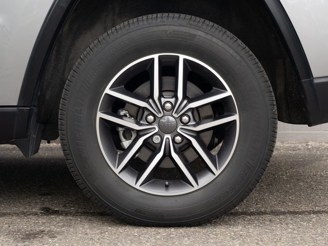 2021 Jeep Grand Cherokee Limited photo 12