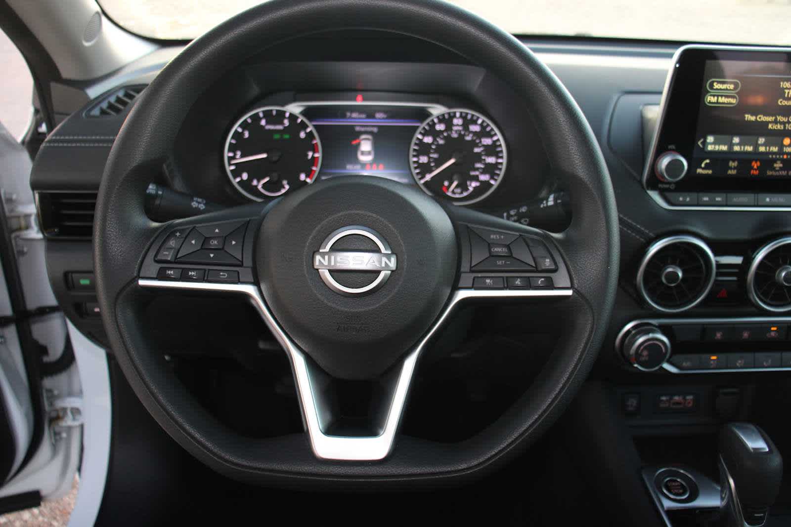 2024 Nissan Sentra SV photo 17