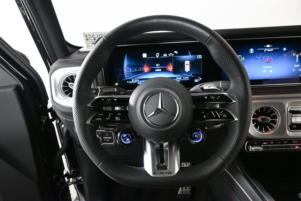 2025 Mercedes Benz G 63 AMG photo 2