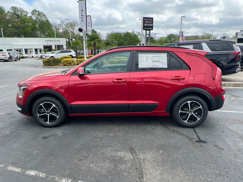2025 Kia Niro EX photo 6