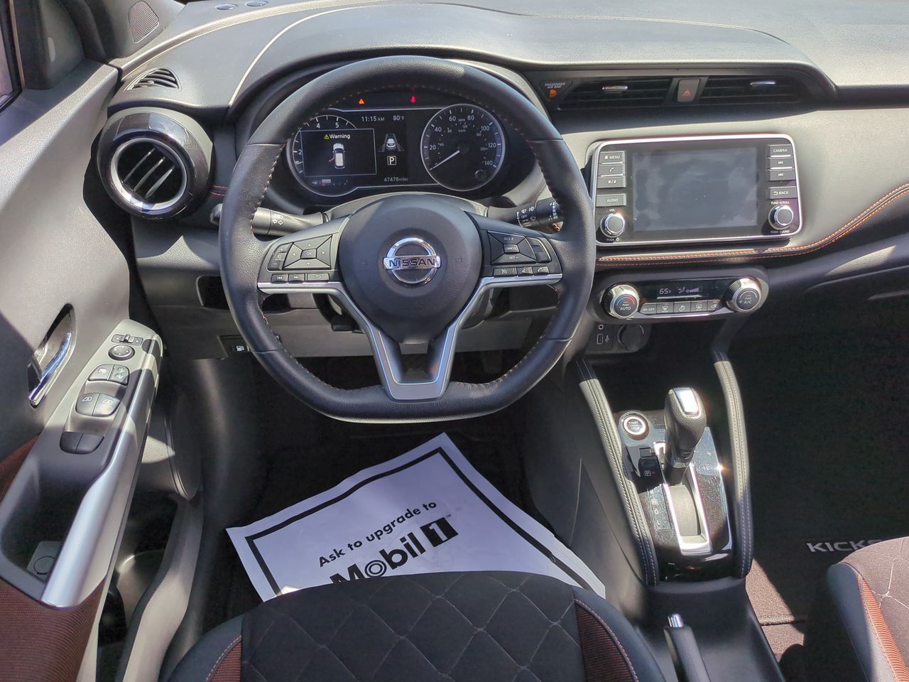 2020 Nissan Kicks SR photo 14
