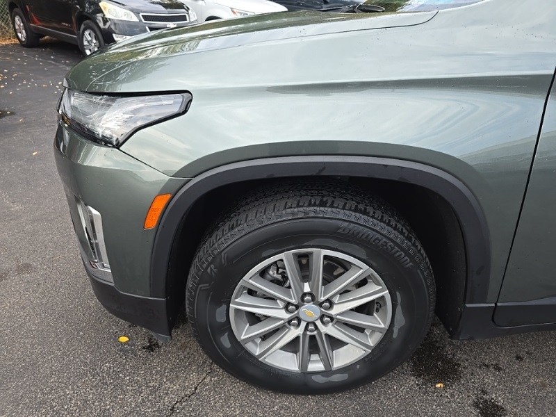 2023 Chevrolet Traverse photo 9