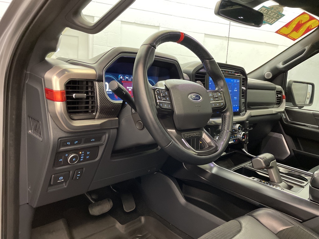 2022 Ford F-150 Raptor photo 19