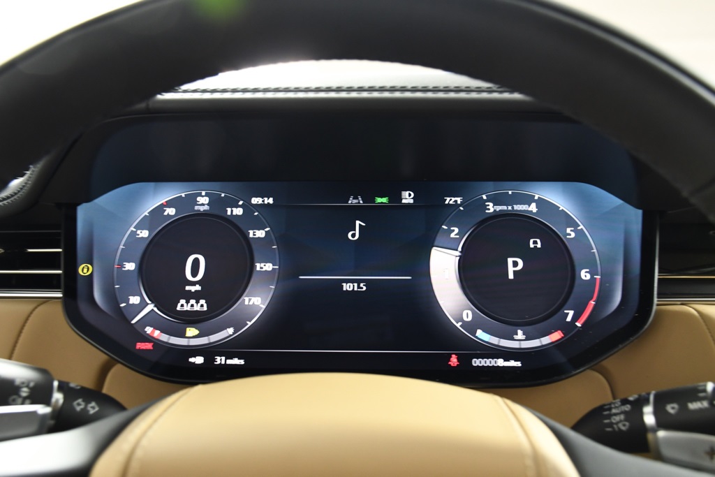 2025 Land Rover Range Rover SE photo 30