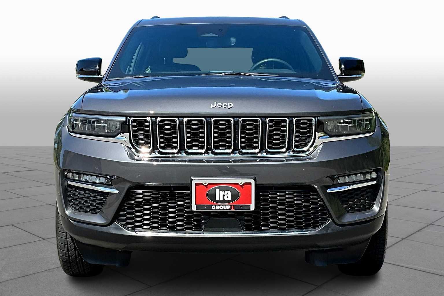 2024 Jeep Cherokee Limited 4xe photo 2