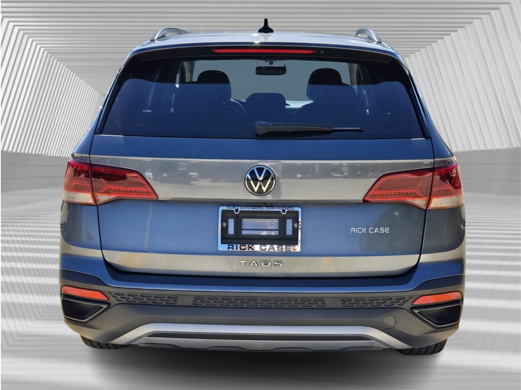 2022 Volkswagen Taos S photo 4