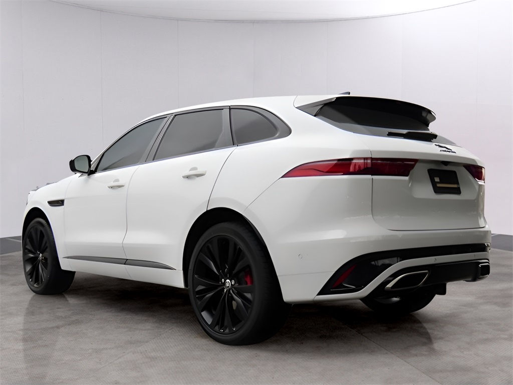 2025 Jaguar F-PACE P400 R-Dynamic S photo 5