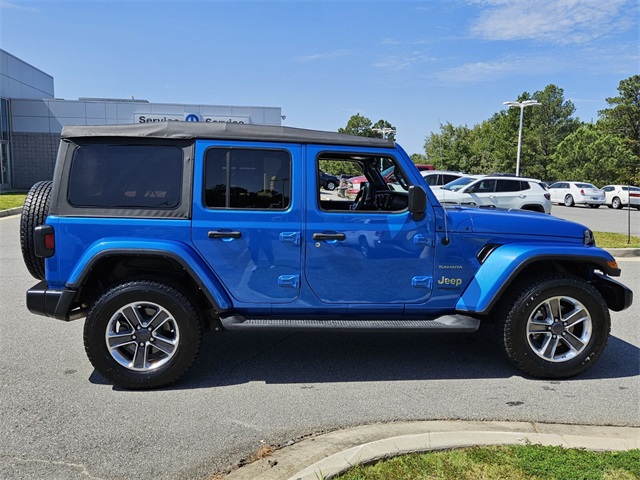 2022 Jeep Wrangler Unlimited Sahara photo 12
