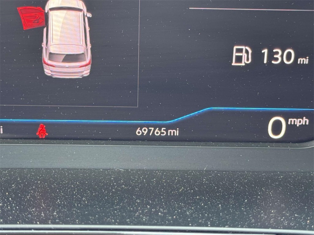 2022 Volkswagen Taos SEL photo 24