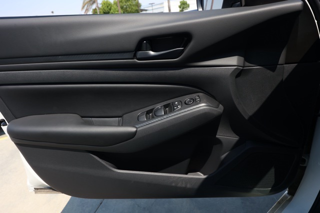 2025 Nissan Altima 2.5 S photo 21