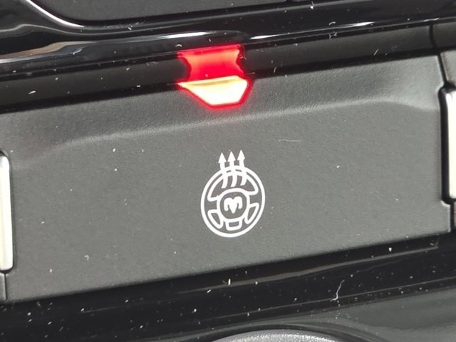 2025 Ram 1500 Big Horn photo 8